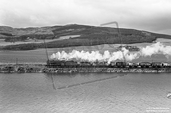 65930 1965c Loch Ore, near Kelty