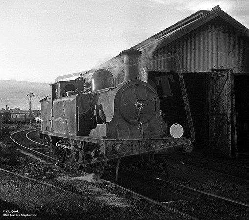 W2 1955-09-09 Newport shed