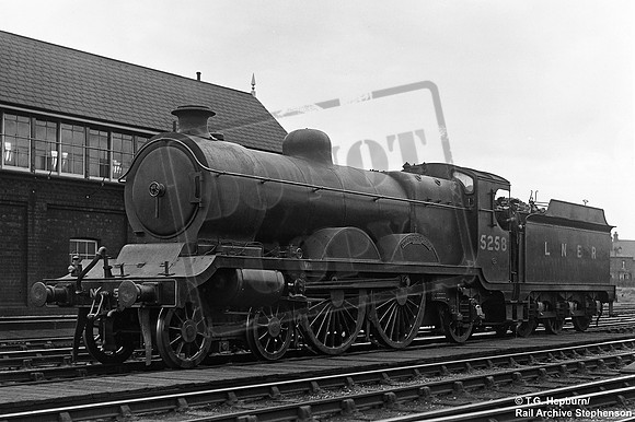 5258 1937-07-30 Retford