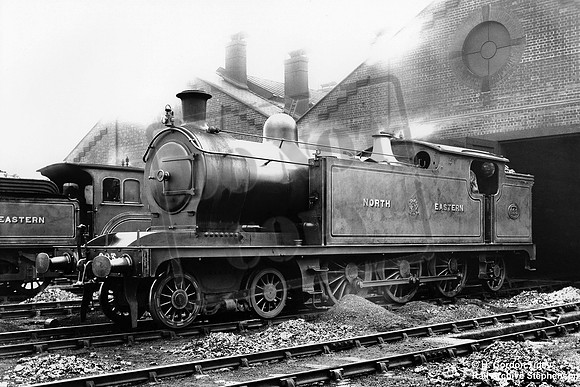 693 1920c Scarborough shed