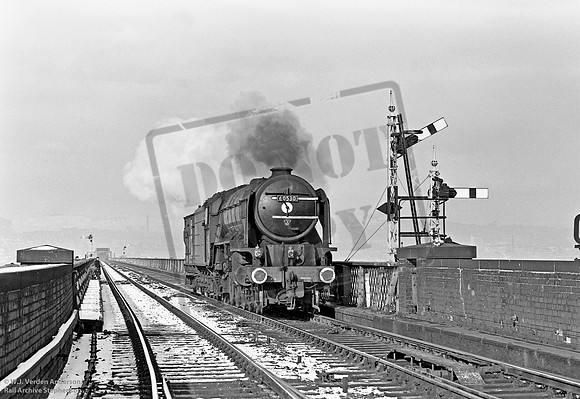 60530 1966-03 Tay Bridge