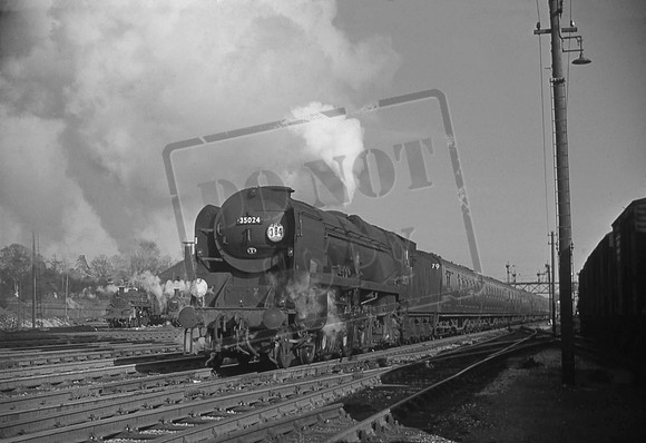 35024 1960s Basingstoke