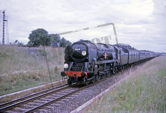 35028 1967-07-02 Battledown Flyover