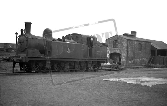 69119 1950s Hulll Springhead