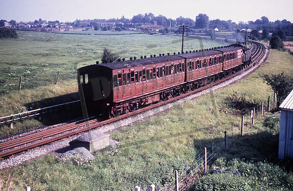 41284 1960-09-11 Approaching Chalfont & Latimer