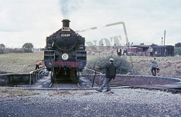 82029 1964-09-06 Ludgershall