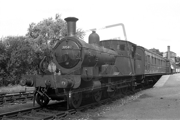 30582 1950s Axminster