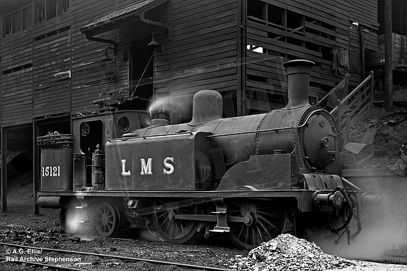 15121 1947-11-01 Balornock