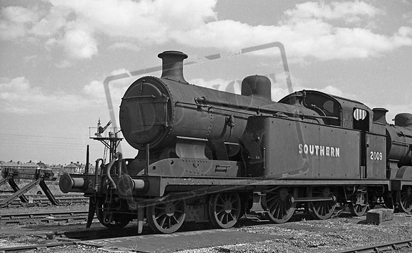 2009 1951c Eastbourne shed