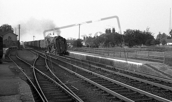 92193 1960-09 New Waltham