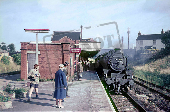 44872 1966-09-03 Rugby Central