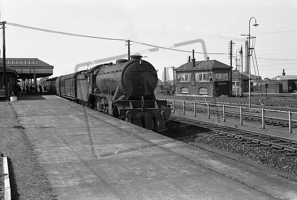 61869 1960s Portobello