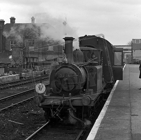 32661 1963 Hayling Island