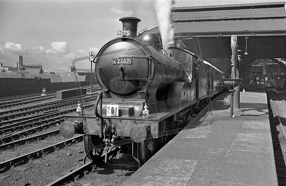 62387 1957-06-23 Leeds City