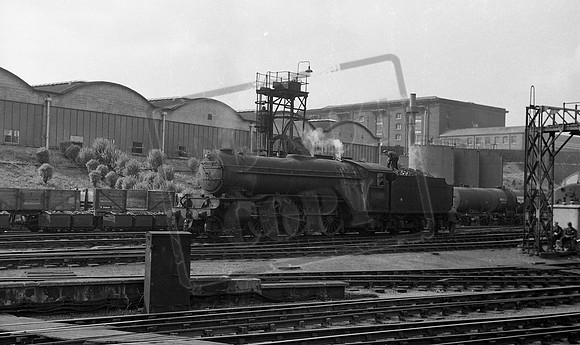 60867 1961-03 London Kings Cross-ROneg-1308-542