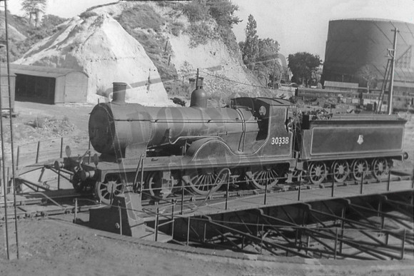 30338 1950s Redhill shed turntable