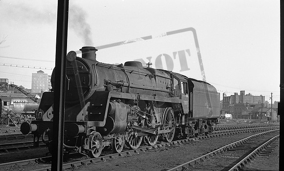 73089 1961c Nine Elms-ROneg-1512-176