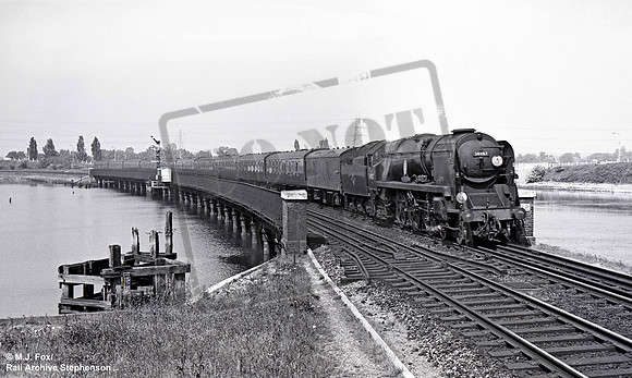 34087 1962-06-02 near Redbridge