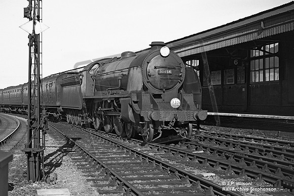 30454 1949-06-06 Salisbury