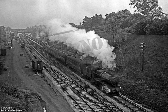 6855 1961-04-29 Gerrards Cross