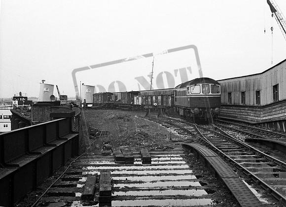 D6561 1963-10 Gravesend West