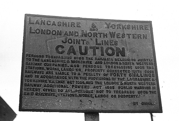 LYR & LNWR Joint Sign 1955-03-26 Sowerby Bridge