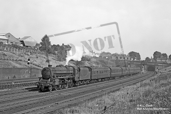 44866 1960-09-10 Kensal Green
