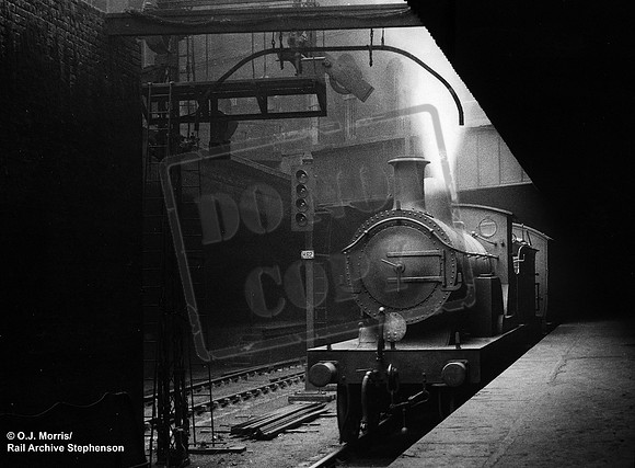 SECR B1 1933-04-03 Snow Hill (London)