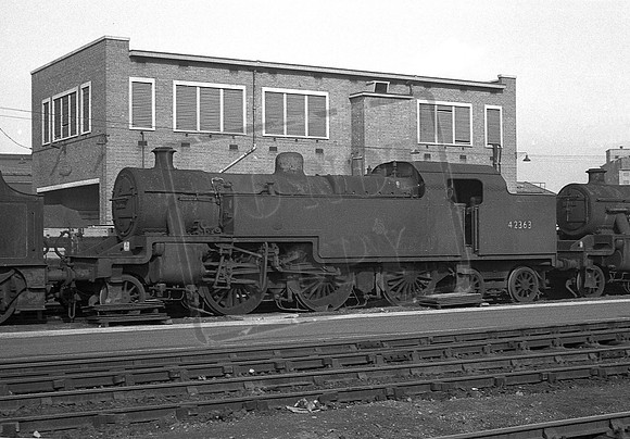 42363 1962-04-01 Derby