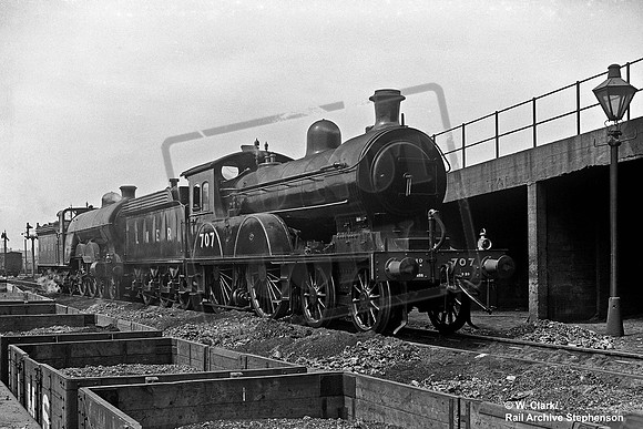 707 1935 York