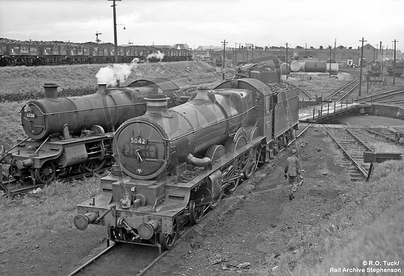 5042 1950s Canton shed
