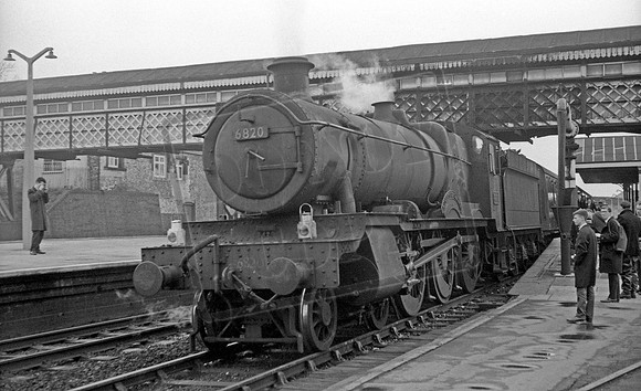 6820 1964-04-25 Ruabon