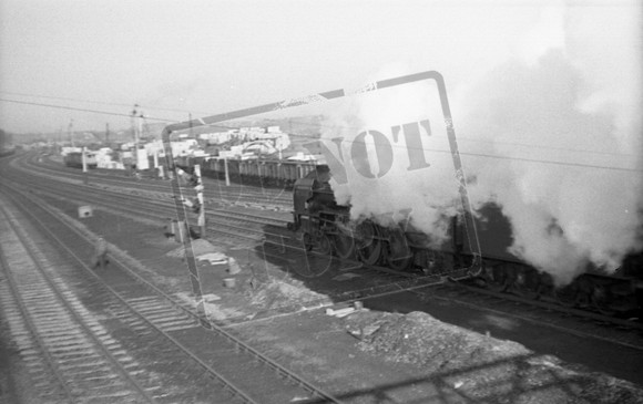 601xx 1960c  Oakleigh Park station-ROneg-1306-202