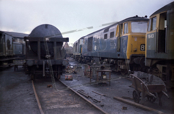 D7018 1971c Where is it Old Oak Common?