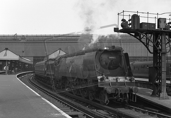 34063 1955c Waterloo