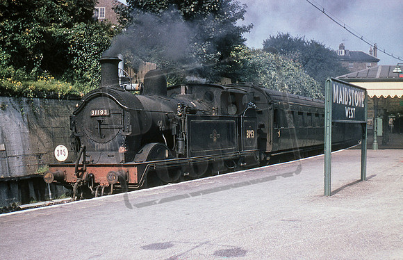 31193 1960-09-10 Maidstone West