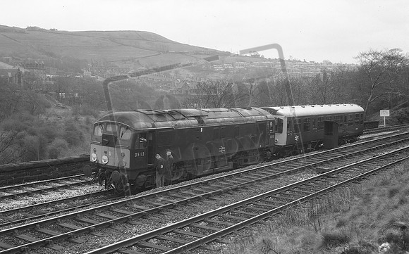 D5113 1968-04 Dryclough near Huddersfield