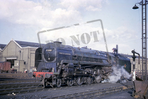 71000 1962-05-31 Camden