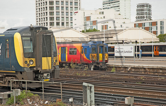 450054 2025-06-16 Clapham Junction