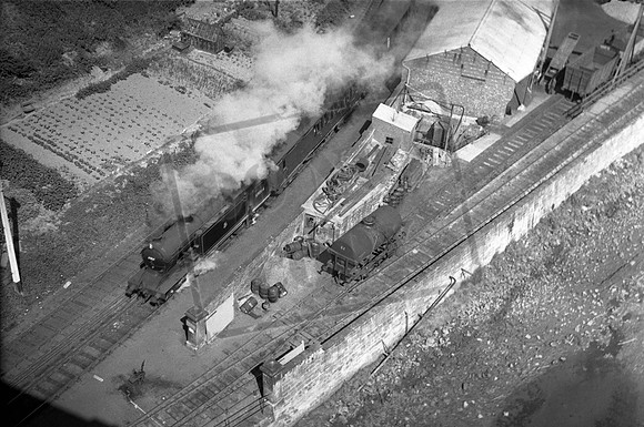69864 1950c Whitby