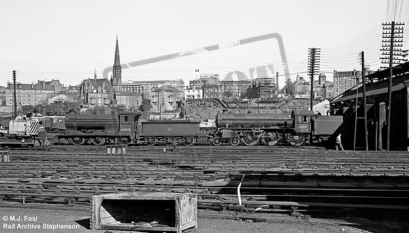 64576 1967-04-29 Dundee Tay Bridge shed