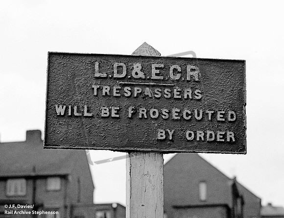 Sign 1959-04-06 Langwith