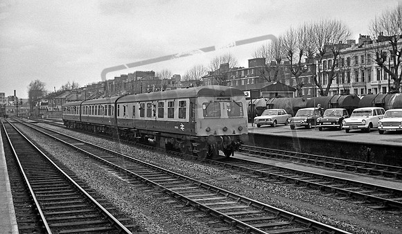 DMU W50724 1970-03-21 Kensington Olympia
