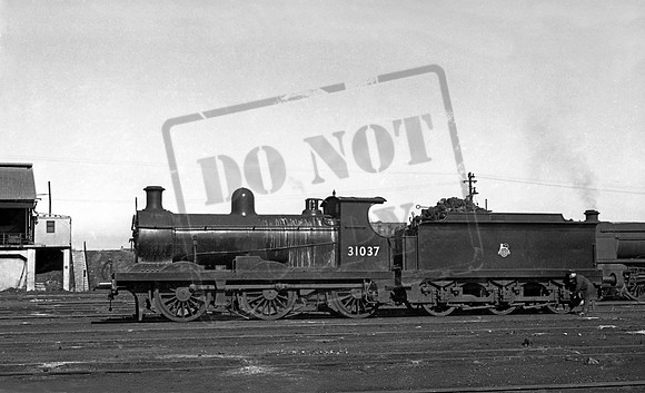 31037 1949c Ashford shed