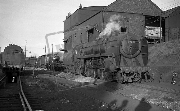 70021 1956-05-23 Laira