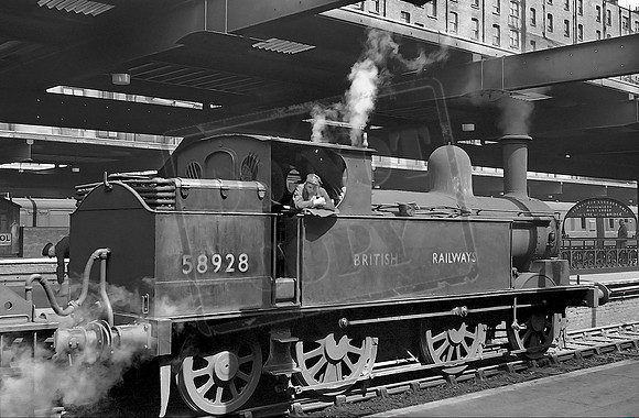 58928 1950-06-16 Birmingham New Street