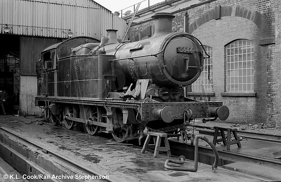 5644 1958-07-28 Cardiff Cathays shed