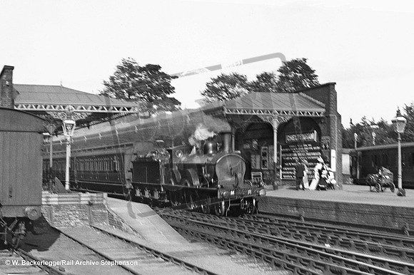 MR 8 1900s Cheltenham