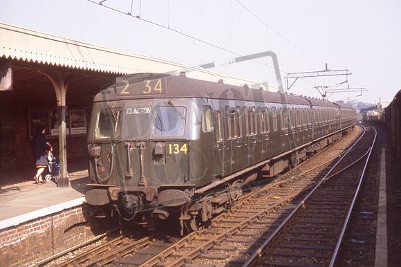 EMU 134 1964-03 St.Botolphs Colchester