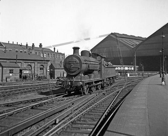 32438 1951-07-10 Brighton